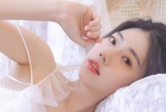 描写菊花姿态的句子(精选18句