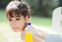 半夜，公公跟踪儿媳妇到村里