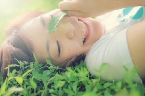 男生伤感说说想念一个人(精选12句)