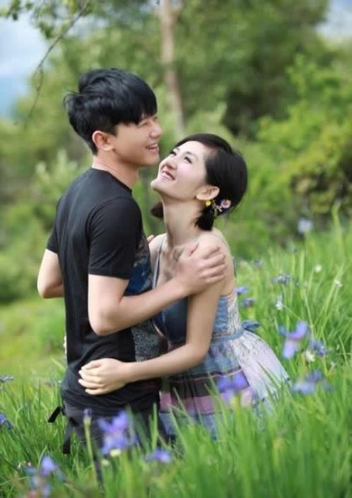 古语爱情名言短句关于月亮(精选21句)