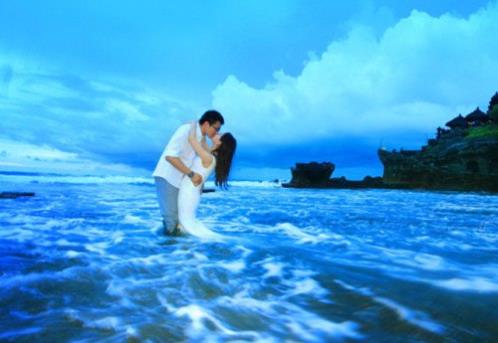 毕业生祝福语搞笑：愿你是一名风雨无阻的水手(精选18句)