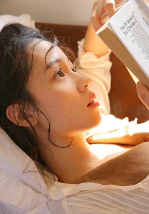 能表达爱意的句子：我能从容的面对我的过去…(精选53句)