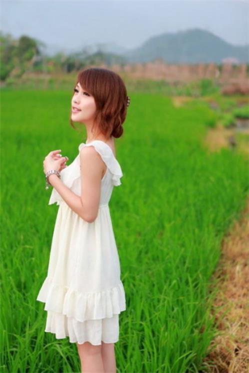 努力奋斗的名人名言：希望是黑暗中的火光…(精选21句)